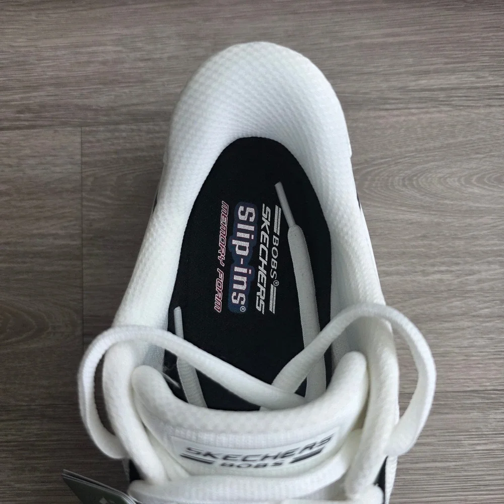 Skechers Hands Free Slip-ins BOBS Skillz Mens 9.5 White Gray 118431 WGY Vegan